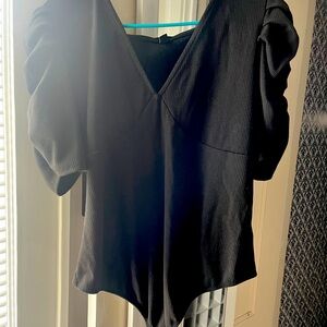 Puffy sleeve onesie/bodysuit